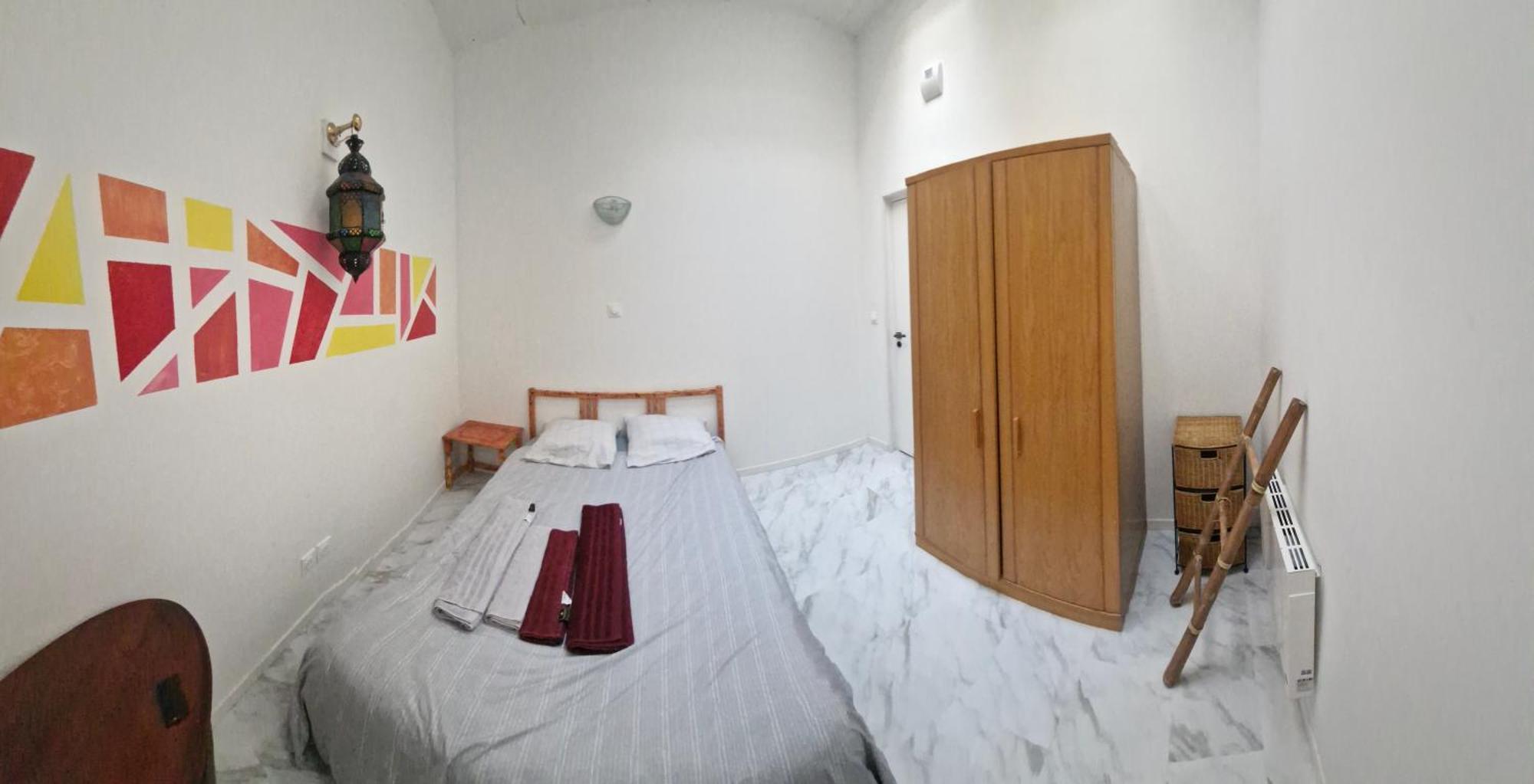 Bed And Breakfast Chez L'Habitant Марсель Экстерьер фото